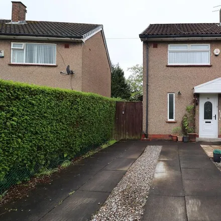 Rent this 3 bed house on Mowbray Avenue in Blackburn, BB2 3EU