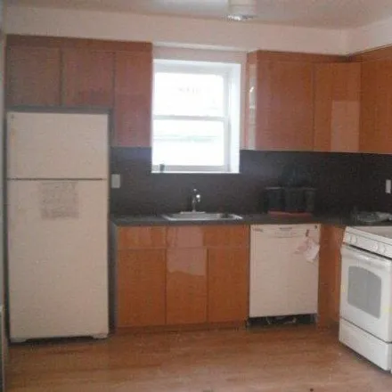 Image 7 - 191 East 55th Street, New York, NY 11203, USA - House for sale