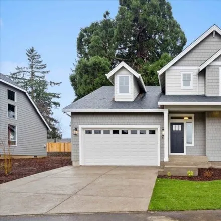 Buy this 3 bed house on 735 Blaine Street in Woodburn, OR 97071