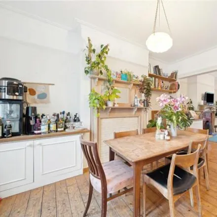 Buy this 5 bed townhouse on Sudbourne Road in London, SW2 5EG