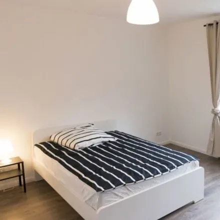 Rent this 5 bed room on Karlstraße 13 in 40210 Dusseldorf, Germany