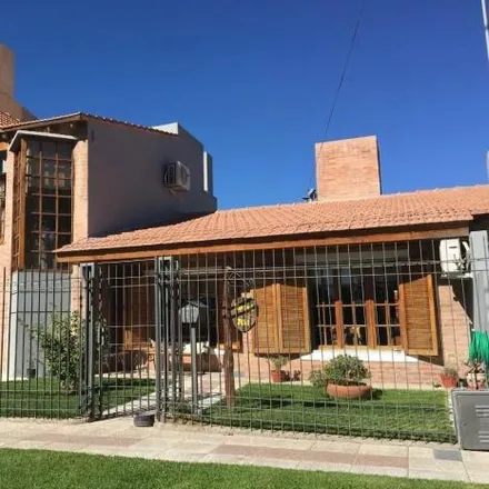 Buy this 3 bed house on Raqui in Terrazas del Neuquén, 8300 Neuquén