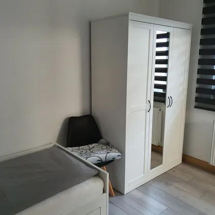Rent this 2 bed apartment on Elbestraße 19 in 70376 Stuttgart, Germany