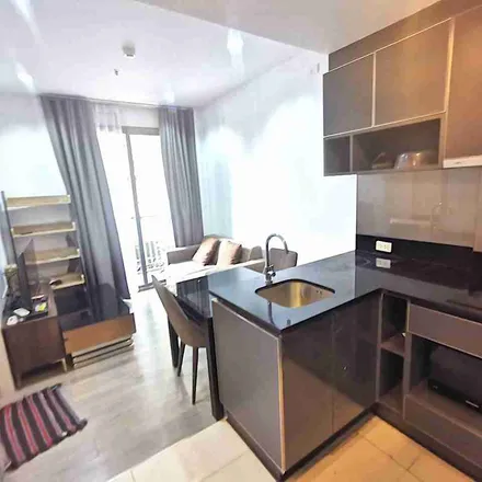 Rent this 1 bed apartment on NYE by Sansiri in 333, Krung Thonburi 1/3