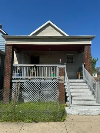 Buy this 3 bed house on 6626 South Morgan Street in Chicago, IL 60620