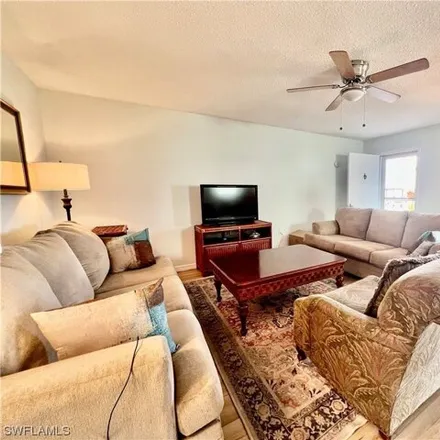 Image 9 - 800 Freemont Street, Fort Myers, FL 33916, USA - Condo for sale