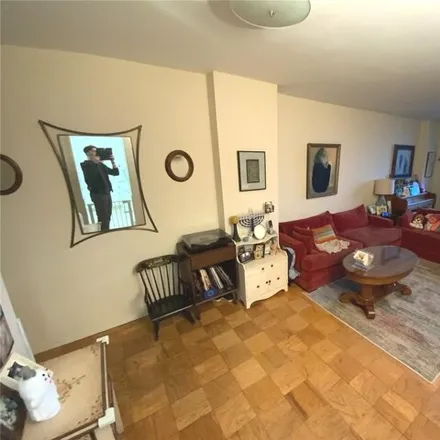Image 4 - Grand Central Parkway, New York, NY 11005, USA - Apartment for sale