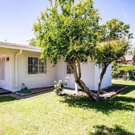 Buy this 2 bed house on 647 East 1st Street in The Homestead, Stockton