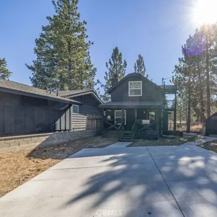 Buy this 3 bed house on 532 Edgemoor Road in Big Bear Lake, CA 92315