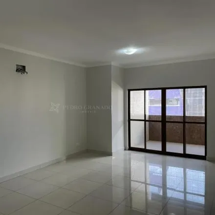 Rent this 3 bed apartment on Avenida Advogado Horácio Raccanello Filho in Zona 09, Maringá - PR