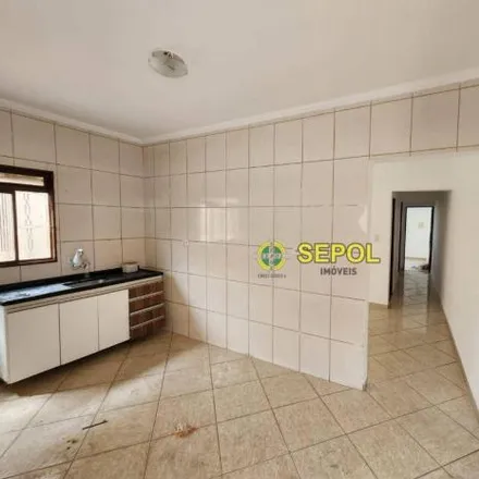 Rent this 2 bed house on Rua Rochedo de Minas in Jardim Imperador, São Paulo - SP
