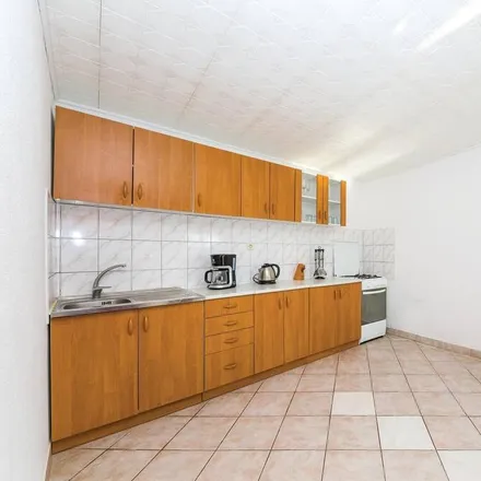 Image 3 - Općina Rogoznica, Šibenik-Knin County, Croatia - Apartment for rent