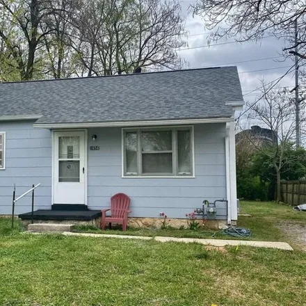 Buy this 2 bed house on Western Kentucky University in 1906 College Heights Boulevard, Bowling Green