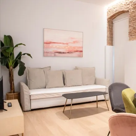 Rent this studio apartment on Calle del Ángel in 17, 28005 Madrid