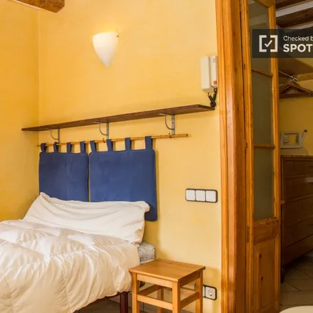 Rent this 2 bed apartment on Filmoteca de Catalunya in Plaça de Salvador Seguí, 1-9