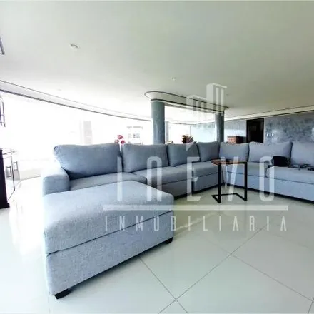 Buy this 4 bed apartment on Privada General Miguel Miramón in Lomas Verdes 5ta Sección, 53126 Naucalpan de Juárez