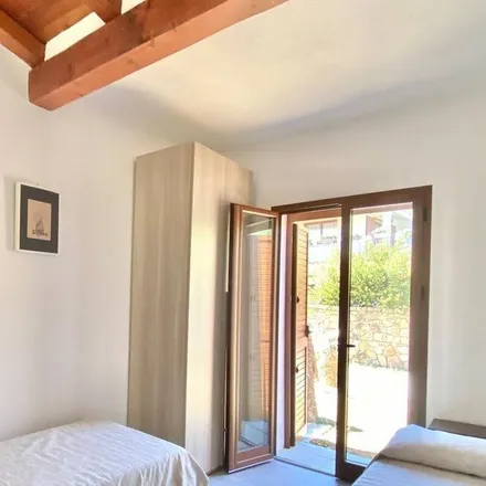 Image 6 - Santu Diadòru/San Teodoro, Sassari, Italy - Apartment for rent
