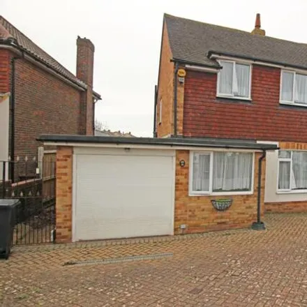 Buy this 3 bed house on Stuart Avenue in Eastbourne, BN21 1UR