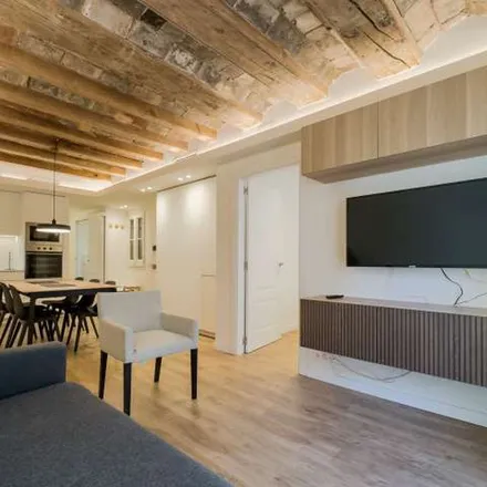 Rent this 3 bed apartment on Carrer d'en Boquer in 14, 08003 Barcelona