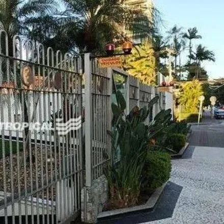 Rent this 4 bed apartment on Edifício Reno in Rua Paraguai 270, Ponta Aguda