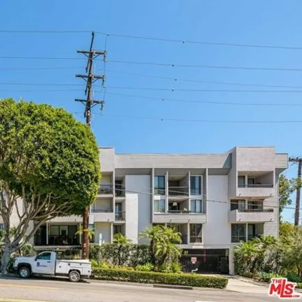 Image 2 - 906 North Doheny Drive, West Hollywood, CA 90069, USA - Condo for sale