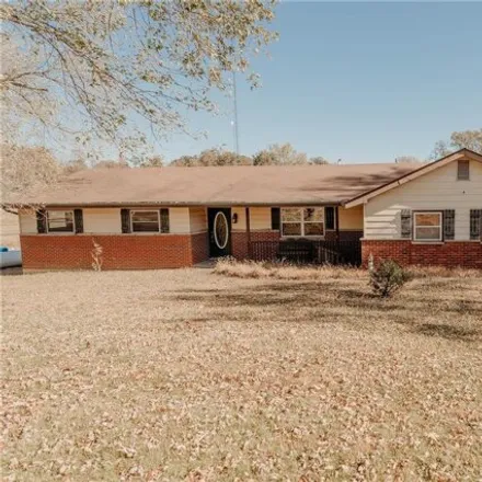 Buy this 4 bed house on 278 County Road 502 in Dent County, MO 65560