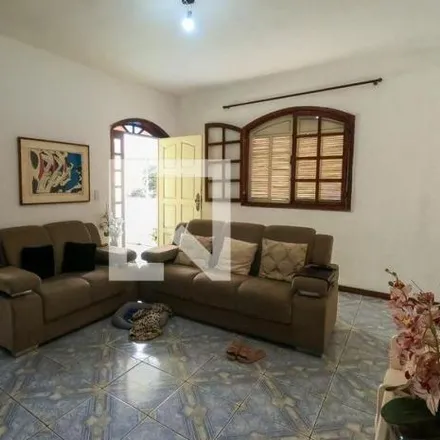Rent this 2 bed house on Rua Sarzedo in Jardim das Alterosas, Betim - MG