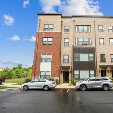 Rent this 3 bed condo on 44760 Roosevelt Square in Ashburn, VA 20147