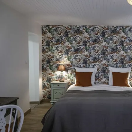 Rent this 2 bed house on 47210 Saint-Martin-de-Villeréal