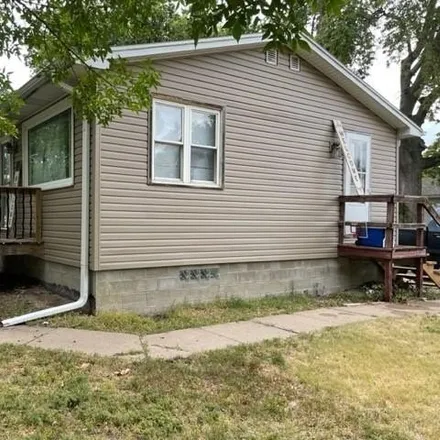 Image 4 - 503-505 E 23rd St, Kearney, Nebraska, 68847 - House for sale