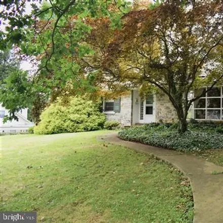 Image 2 - 433 Atkins Avenue, Hamilton Park, Rohrerstown, PA 17603, USA - House for sale