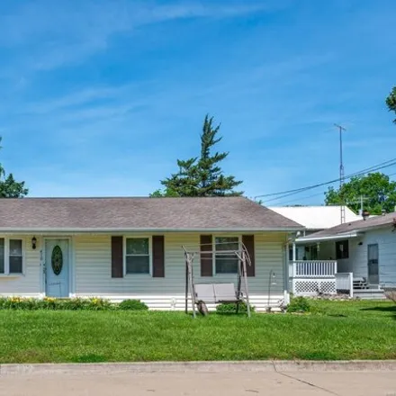 Buy this 3 bed house on 434 Zeno Street in Perryville, MO 63775