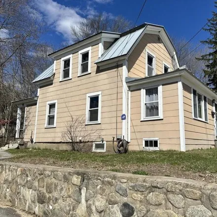 Buy this 3 bed house on 4 Oak Street in Livermore Falls, Androscoggin County