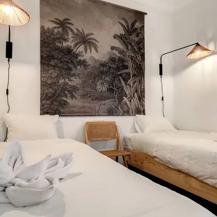 Rent this 2 bed apartment on Roda in Rúa da Roda, 36900 Marín