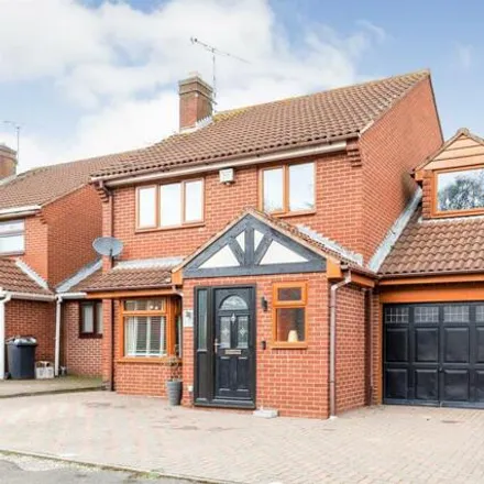 Buy this 4 bed house on Field View Close in Lovell Close, Exhall