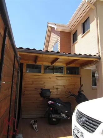 Buy this 3 bed house on Cardenal Fresno in 820 7897 Provincia de Cordillera, Chile