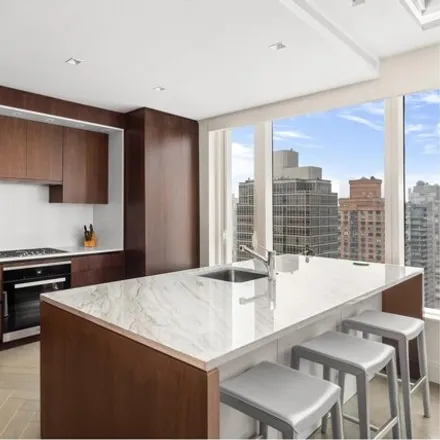 Image 4 - 252 East 57th Street, New York, NY 10022, USA - Condo for sale