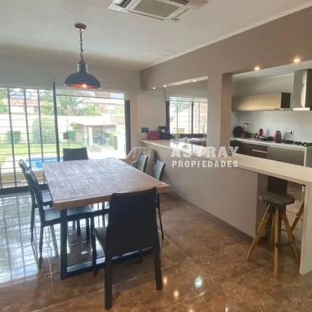 Buy this 5 bed house on San Nicolás 1325 in 11500 Montevideo, Uruguay