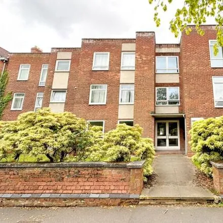 Rent this 2 bed apartment on Grosvenor Hotel in 81-83 Clifton Road, Rugby