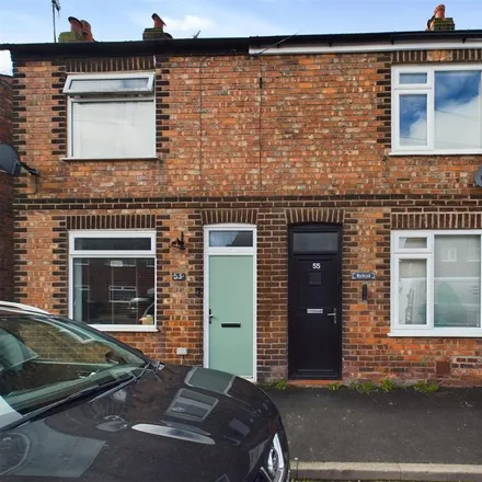 Rent this 2 bed duplex on 37 Saint David's Terrace in Flintshire, CH4 0AE