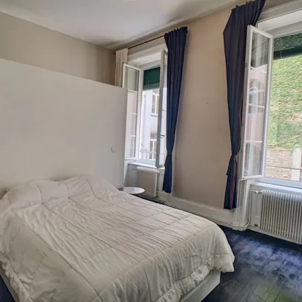 Image 2 - 13 Rue Professeur Weill, 69006 Lyon, France - Apartment for rent