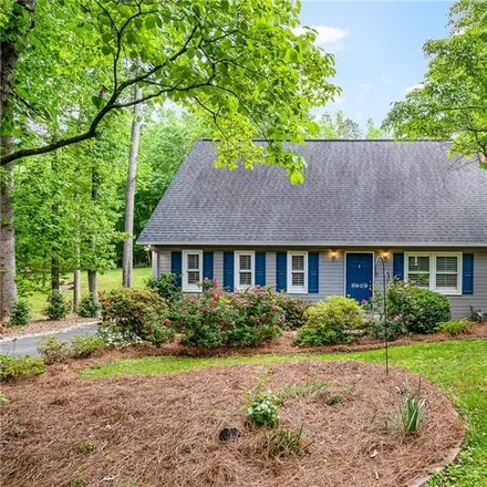 Buy this 2 bed house on 8801 Glencroft Road in Charlotte, NC 28227
