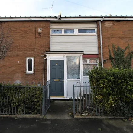 Rent this 1 bed room on Beaufort Close in Hull, HU3 2NA