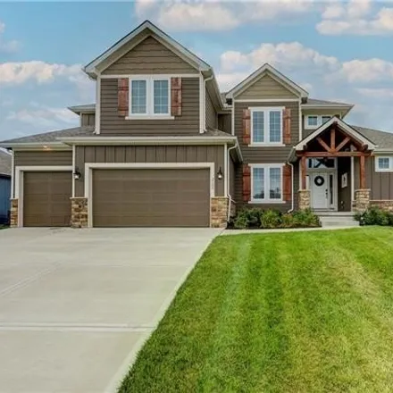 Buy this 6 bed house on 2111 Foxtail Drive in Kearney, MO 64060