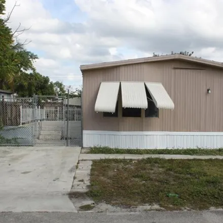 Rent this studio apartment on 23030 Watergate Circle in Palm Beach County, FL 33428