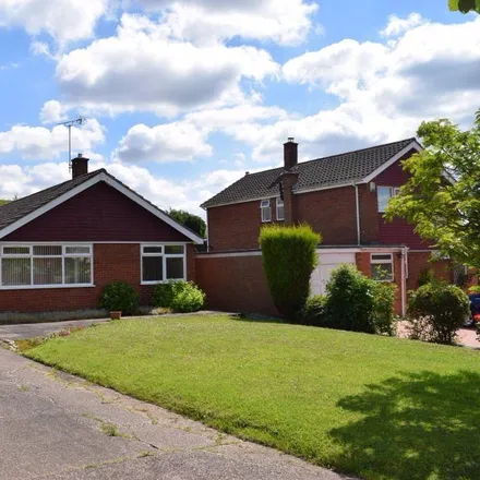 Rent this 3 bed house on Fitz Roy Avenue in Harborne, B17 8RQ