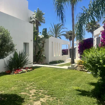 Image 9 - 29600 Marbella, Spain - House for sale