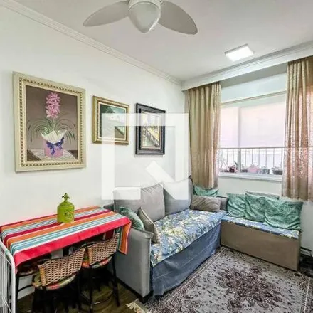 Buy this 2 bed apartment on Rua Doutor Morais Dantas in VIla Prado, São Paulo - SP