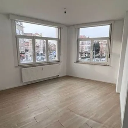 Rent this 3 bed apartment on Avenue Charles Woeste - Charles Woestelaan 130 in 1090 Jette, Belgium