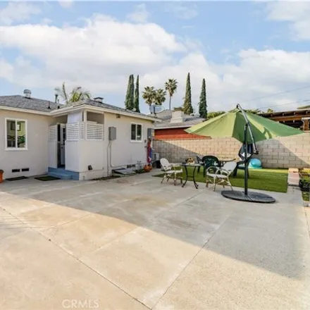 Rent this 2 bed house on 1904 Earlington Avenue in Duarte, CA 91010